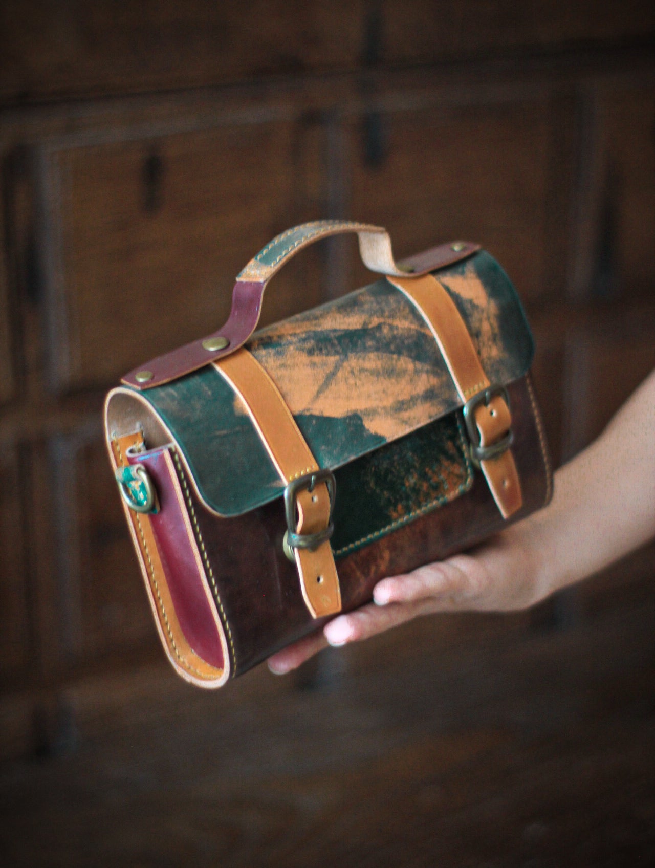 Shell Cordovan mini bag Cartella – Vinyl Leather